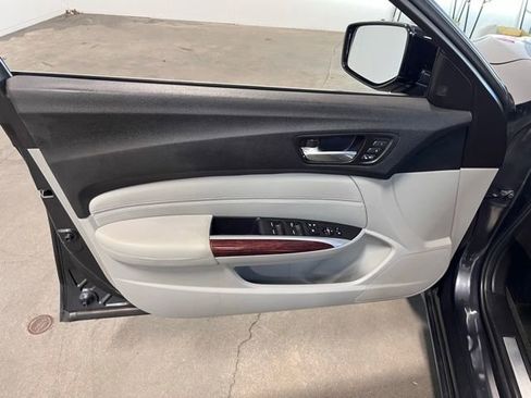 Used 2016 Acura TLX V6 Tech image 24