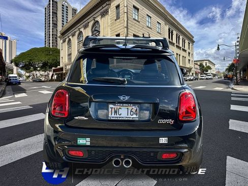 Used 2019 MINI Cooper S w/ Premium Package FWD image 7