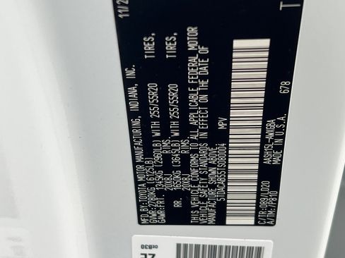 New 2026 Toyota Grand Highlander AWD Hybrid image 23