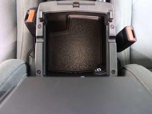 Used 2024 Jeep Wrangler Sport AWD/4WD image 29