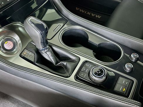 Used 2018 Nissan Maxima Platinum image 25