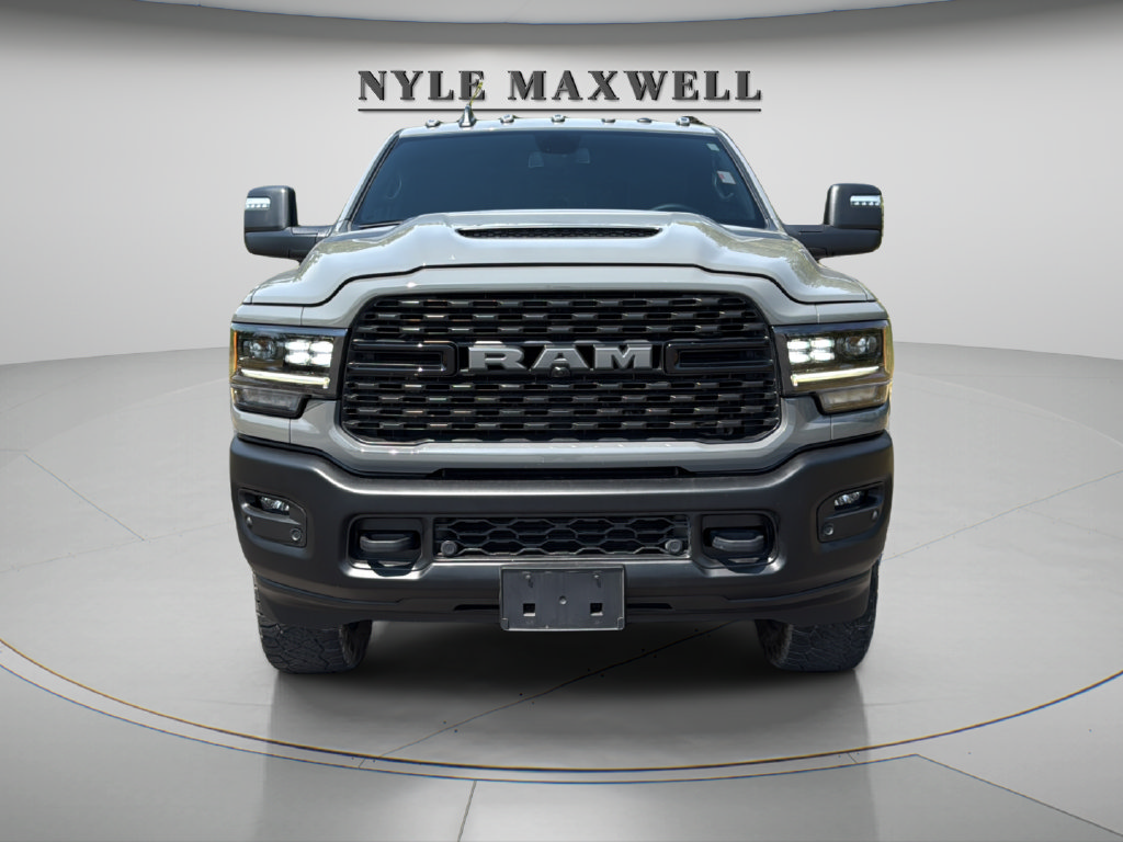 Used 2024 RAM 2500 Rebel w/ Towing Technology Group AWD/4WD image 9