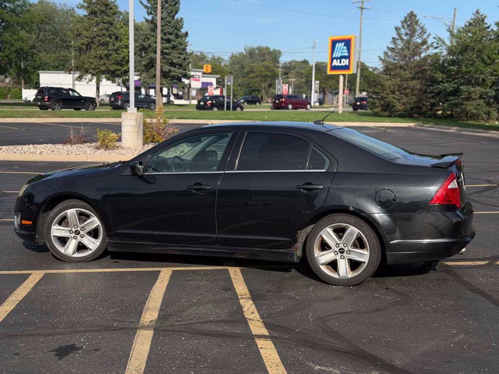 Used 2010 Ford Fusion Sport FWD image 8