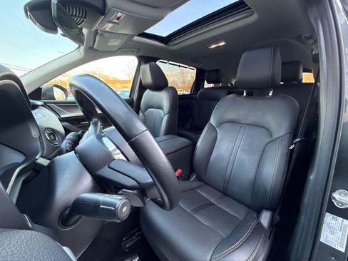 Used 2024 MAZDA CX-90 3.3 Turbo w/ Preferred Plus image 24