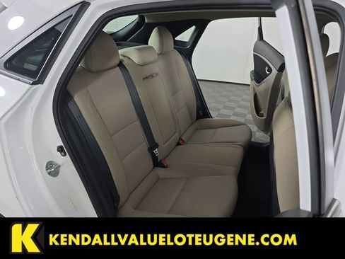 Used 2013 Hyundai Elantra GT FWD image 25
