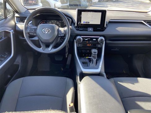 Used 2025 Toyota RAV4 LE image 10