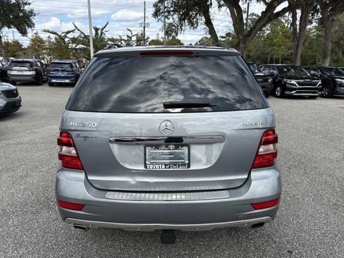 Used 2010 Mercedes-Benz ML 350 4MATIC image 3