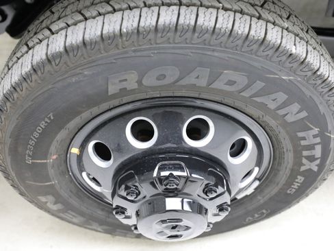 New 2026 RAM 3500 Laramie image 31