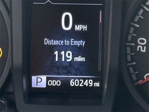 Used 2022 Toyota Tacoma SR w/ SR Convenience Package image 16