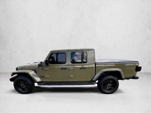 Used 2025 Jeep Gladiator Sport AWD/4WD image 6