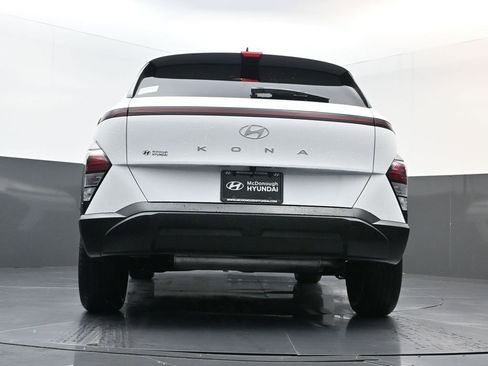 Certified 2025 Hyundai Kona SEL image 16