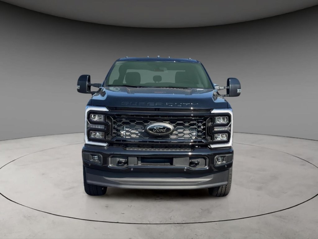 New 2026 Ford F350 Lariat w/ Black Appearance Package AWD/4WD image 2