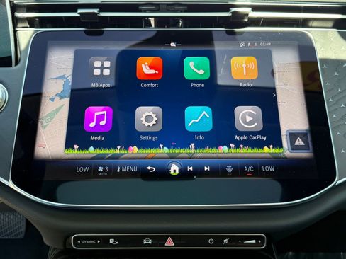 Used 2025 Mercedes-Benz E 350 Sedan image 38