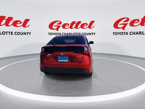 Used 2022 Toyota Prius LE image 7