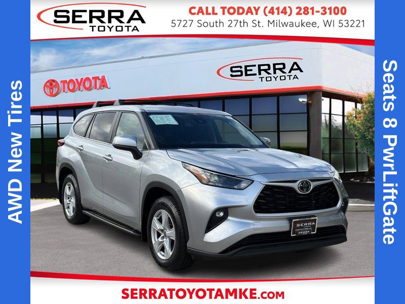 Used 2023 Toyota Highlander LE AWD/4WD image 1