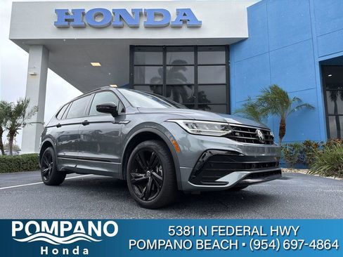 Used 2023 Volkswagen Tiguan SE R-Line FWD image 1