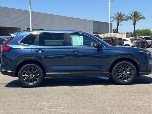 Used 2026 Honda CR-V EX-L image 3