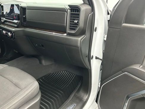 Used 2024 GMC Sierra 2500 SLE w/ SLE Convenience Package image 28