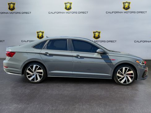 Used 2021 Volkswagen Jetta GLI Autobahn image 4