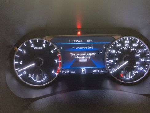 Used 2024 Nissan Sentra SV w/ All-Weather Package FWD image 23