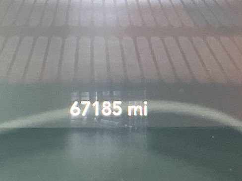 Used 2018 Dodge Challenger GT w/ Driver Convenience Group image 15