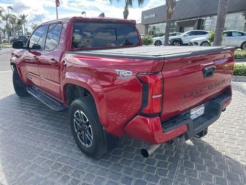 Used 2024 Toyota Tacoma TRD Sport w/ TRD Sport Upgrade Package RWD image 3