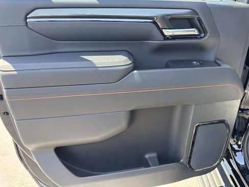 New 2026 GMC Sierra 2500 AT4 w/ AT4 Premium Plus Package AWD/4WD image 24