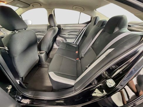 Used 2025 Nissan Versa S FWD image 27