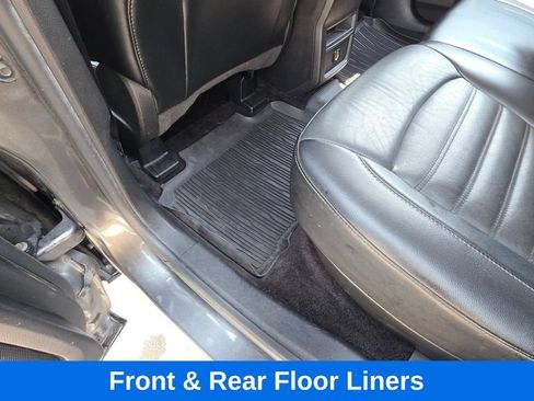 Used 2017 Ford Edge SEL w/ Equipment Group 201A AWD/4WD image 18
