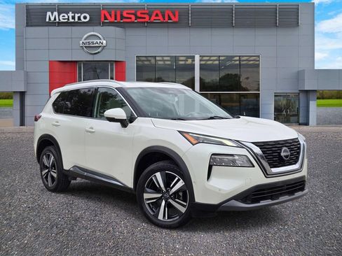 Certified 2023 Nissan Rogue SL w/ SL Premium Package AWD/4WD image 1