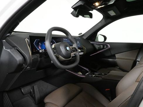 Used 2025 BMW X3 xDrive30i w/ Convenience Package image 15