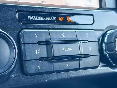 Used 2019 Ford F150 XLT w/ Equipment Group 302A Luxury image 32