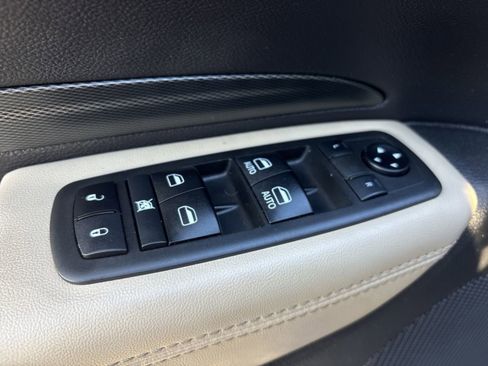 Used 2021 Dodge Durango GT image 19