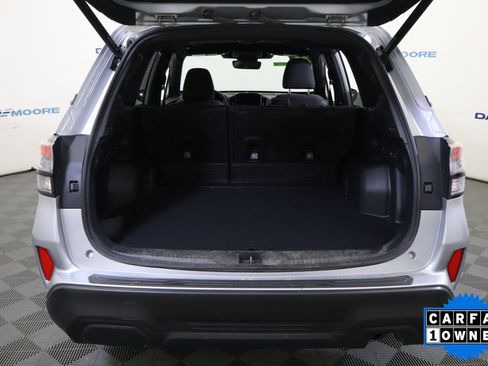 Used 2025 Subaru Forester Premium AWD/4WD image 9