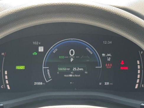 Used 2025 Toyota Camry LE FWD image 14