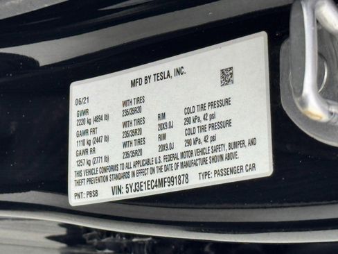 Used 2021 Tesla Model 3 Performance image 42