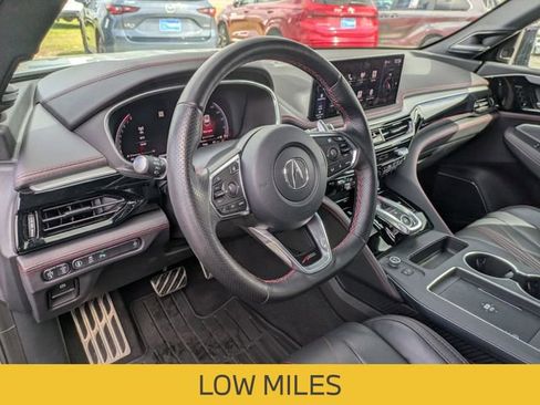 Used 2025 Acura MDX A-Spec image 14