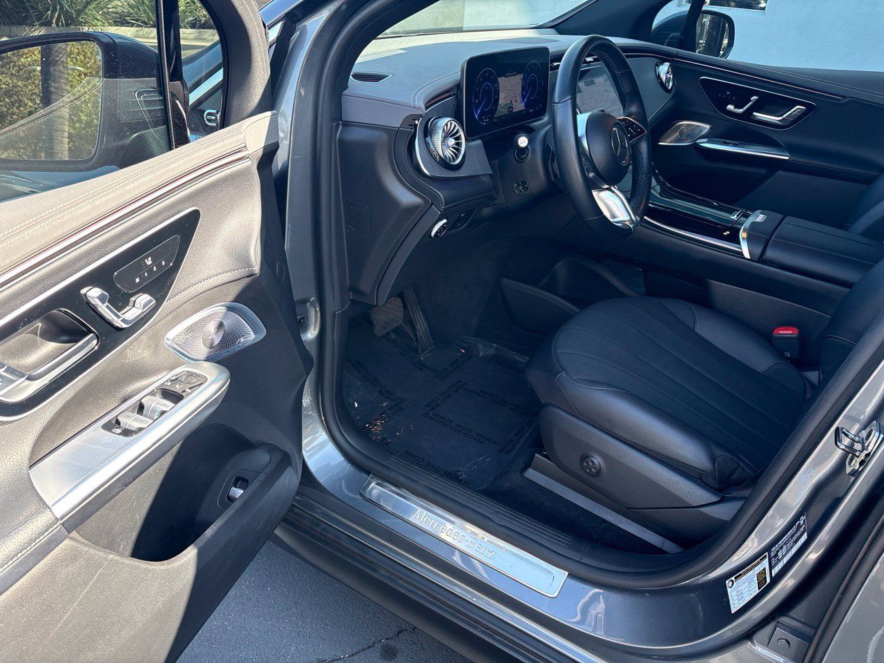 Used 2023 Mercedes-Benz EQE 350+ SUV image 7