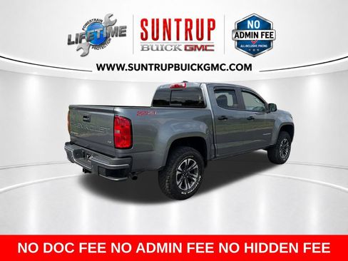 Used 2022 Chevrolet Colorado Z71 AWD/4WD image 7