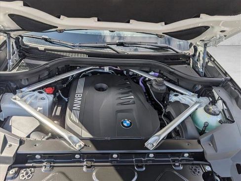 New 2026 BMW X5 sDrive40i image 20