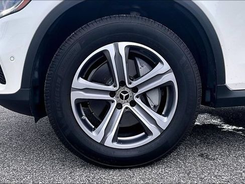 Used 2020 Mercedes-Benz GLC 300 image 34