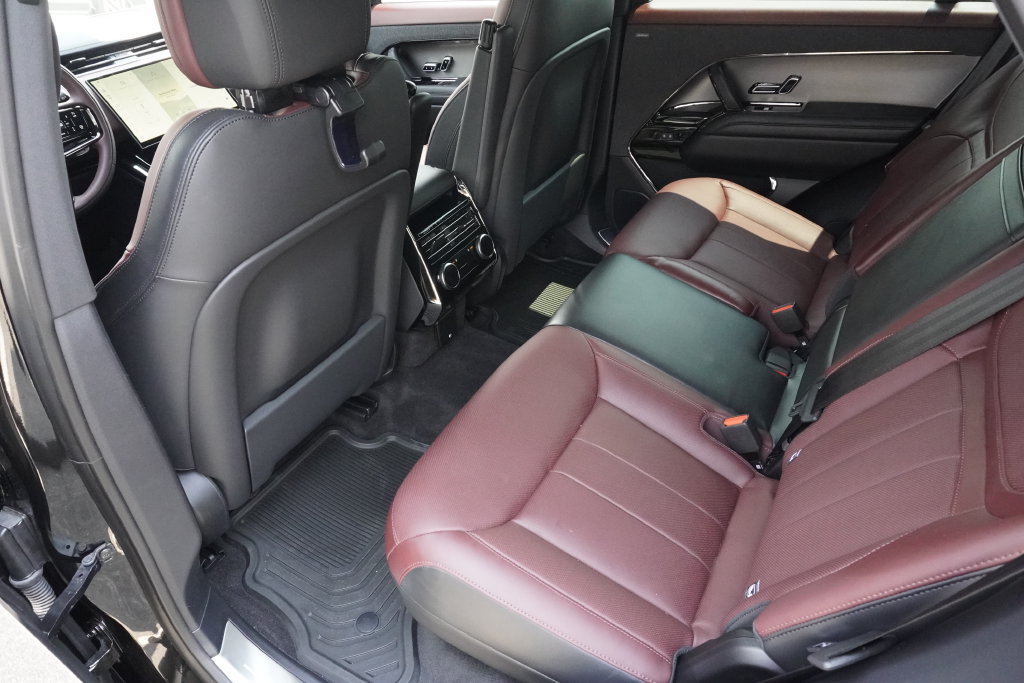 New 2026 Land Rover Range Rover Sport Dynamic SE AWD/4WD image 29