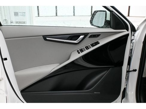 New 2026 Kia Niro Wave w/ Wave Preserve Package FWD image 14