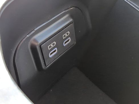 Used 2024 Toyota RAV4 Adventure image 24