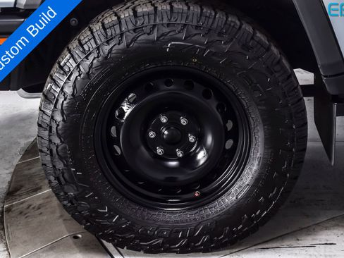 Used 2025 INEOS Grenadier AWD/4WD image 10