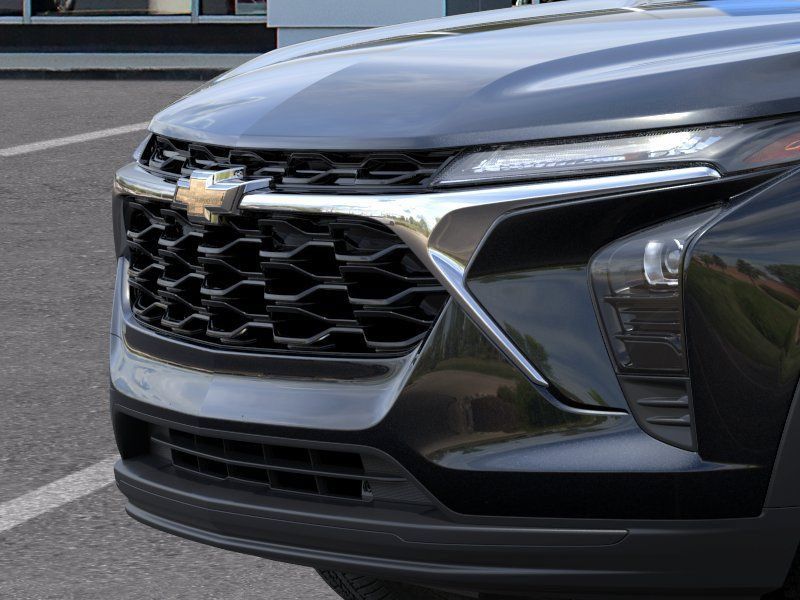 New 2026 Chevrolet Trax LS w/ LS Convenience Package FWD image 13