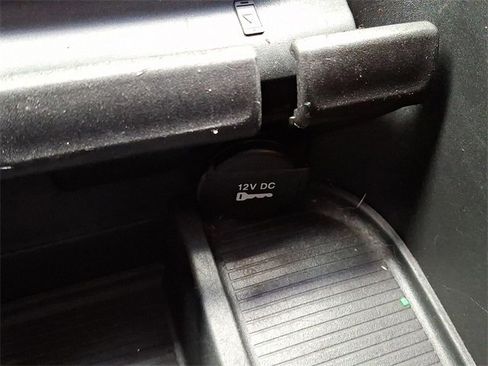 Used 2018 RAM 1500 Big Horn image 23