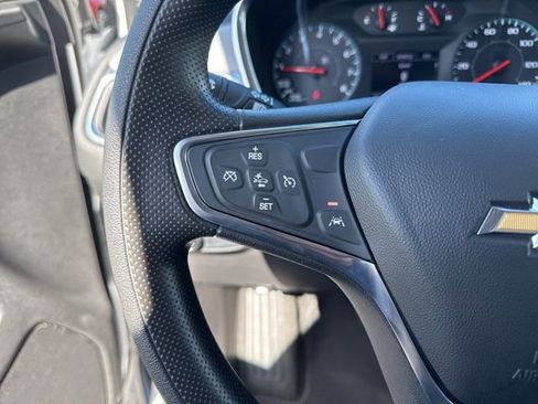 Used 2024 Chevrolet Equinox LS AWD/4WD image 16