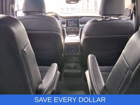 Used 2024 Jeep Grand Cherokee L Altitude RWD image 19