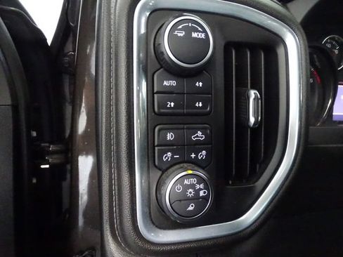 Used 2021 Chevrolet Silverado 2500 LTZ w/ LTZ Plus Package AWD/4WD image 10